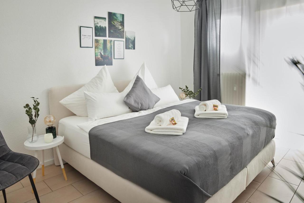 Design Parkplatz - Balkon - Netflix - 6 Pers